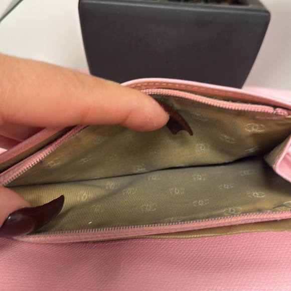 GUC! Chanel Caviar pink leather long wallet. - Picture 10 of 15